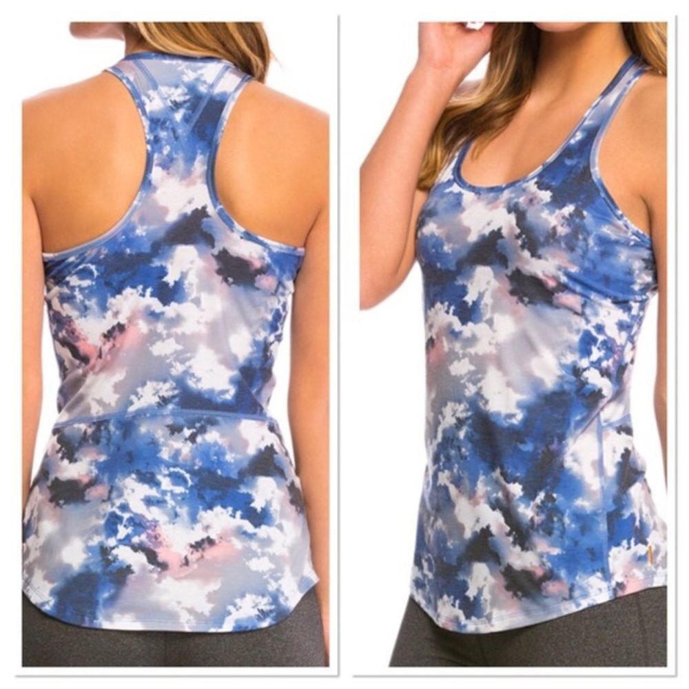 ✨ Lucy Activewear Marble Print Tank✨